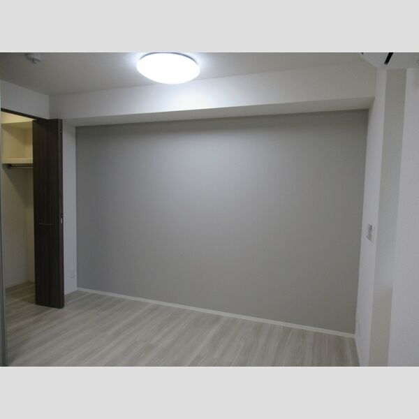 N・D-ROOM IIDACHOU　A棟102号室 洋室エアコン