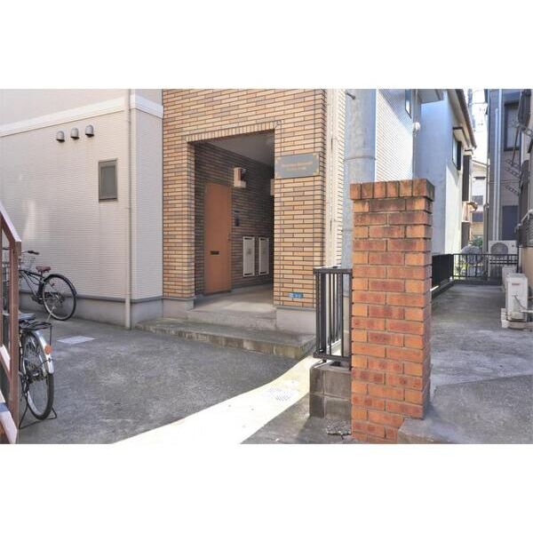 ディアコート川崎203号室 エントランス