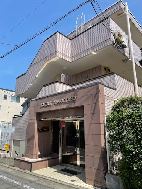 スカイコート西荻窪1階 外観です