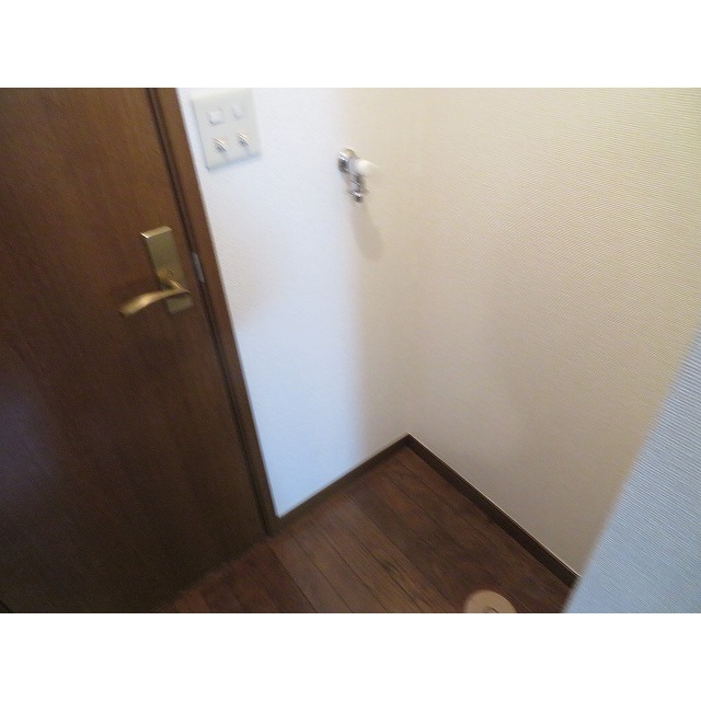 ガーデンコート0102号室 洗濯機置き場