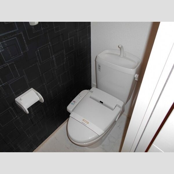 ウイングコート トイレ