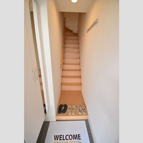 ドエル201号室 玄関