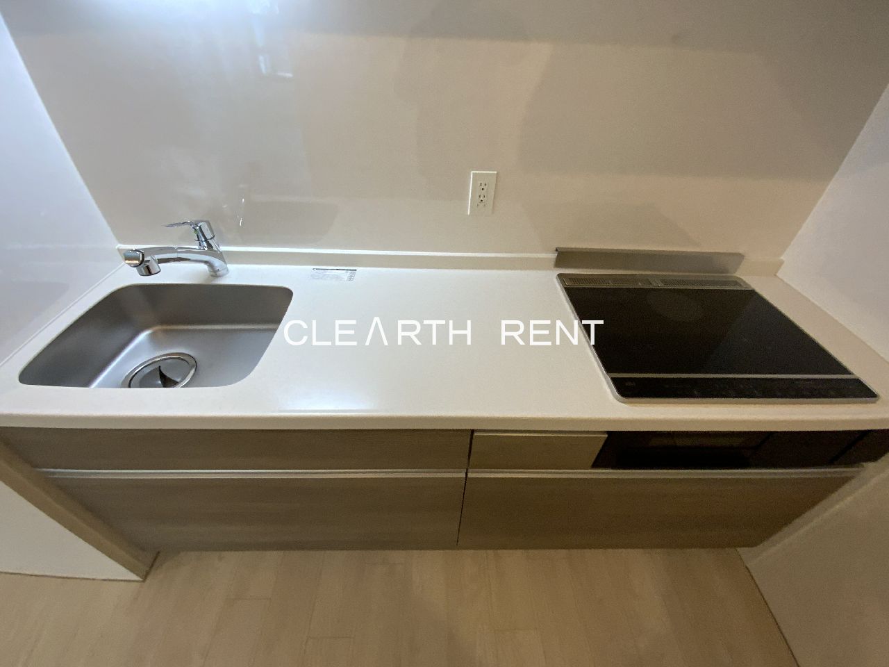 ＧＲＡＮ ＰＡＳＥＯ大井町1階 グリル付きIHコンロのキッチン