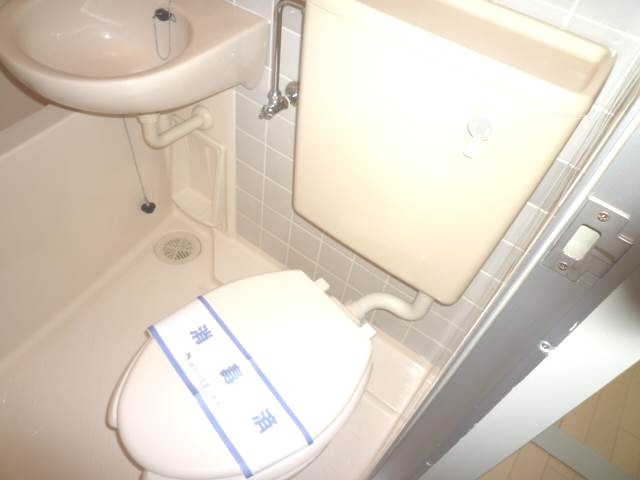 ライオンズシティ八王子2階 トイレ