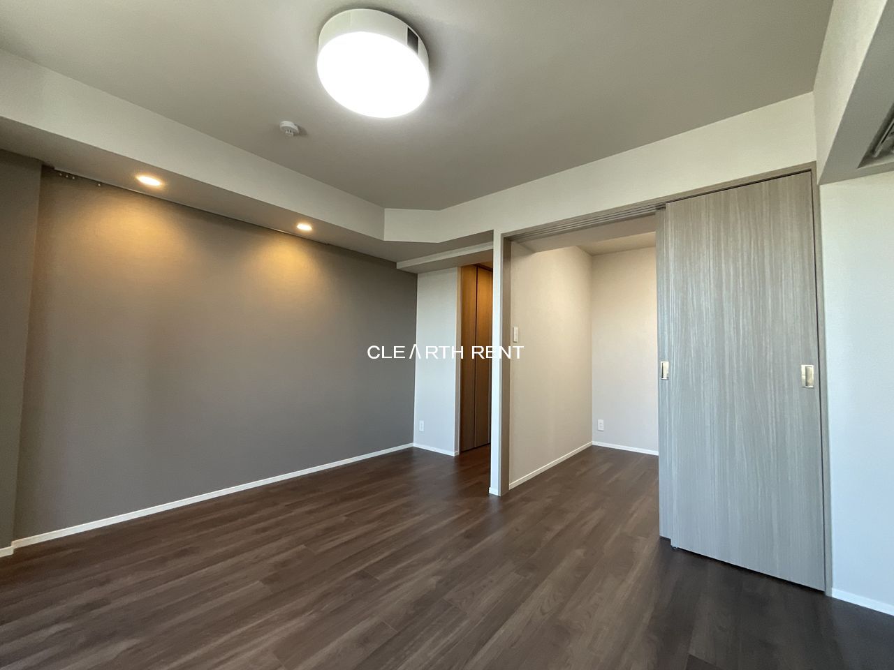 コンシェリア渋谷笹塚 ＜ＰＲＥＭＩＵＭ ＶＩＥＷ＞3階 プロジェクター付き照明で部屋が映画館に！