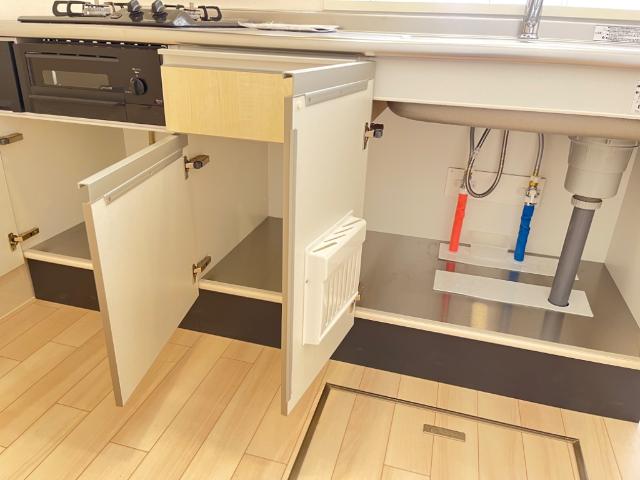 フェリーチェ101号室 キッチン下収納