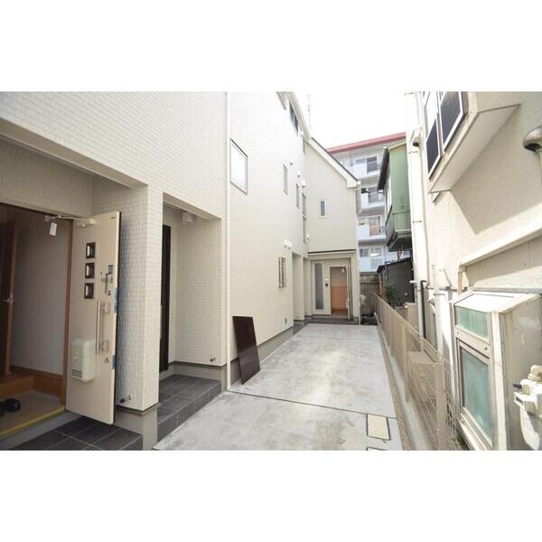 クロノスI 外観