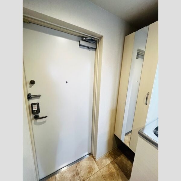 ファンディ平塚302号室 玄関