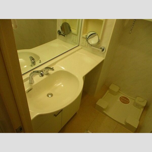 カンチーナ 洗髪洗面化粧台