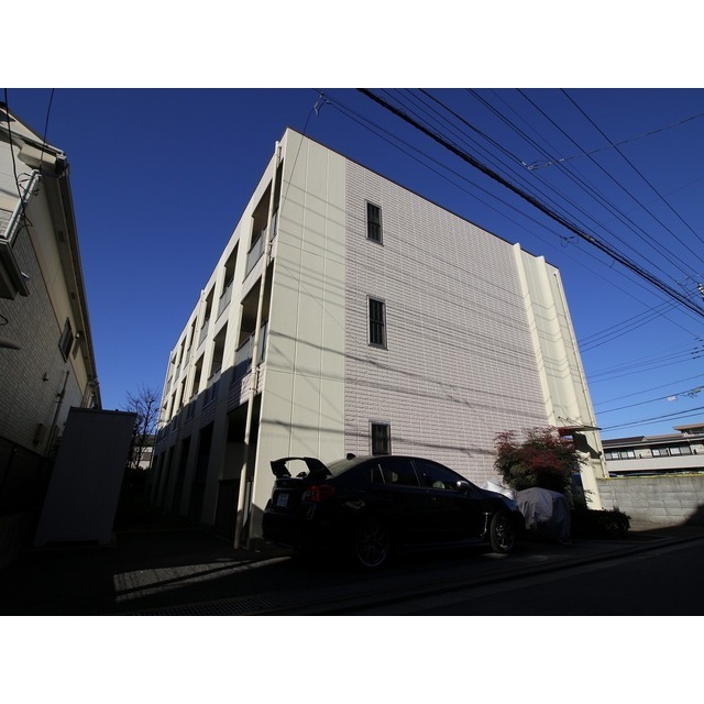 アンプルール フェールクレアシオの外観画像