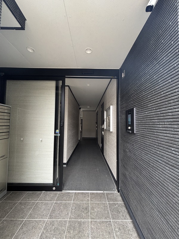 リブリ・ときわ台1階 エントランス