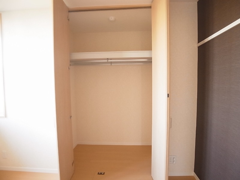 ビューアイランド弐番館 収納