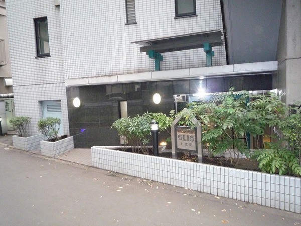 ＯＬＩＯ上北沢304号室 エントランス