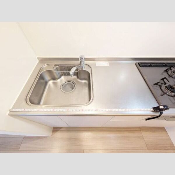 アンジュール西小岩301号室 シンク