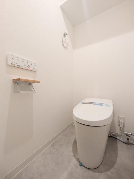 西船橋スクエアガーデン4階 トイレ