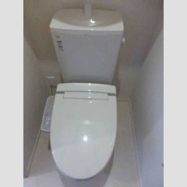 シャルム　B 温水洗浄暖房便座