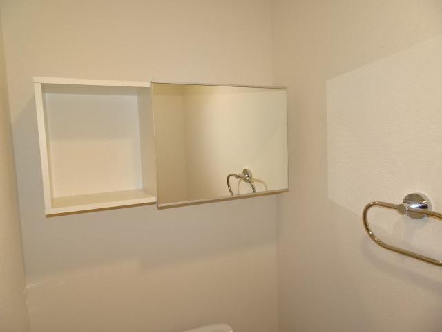 パーチェ横浜和泉103号室 トイレ