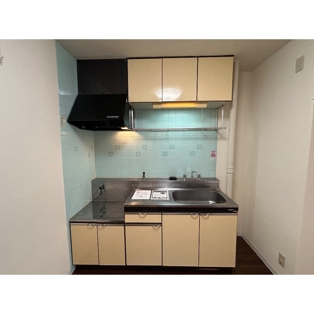 丸新ハイツ401号室 キッチン