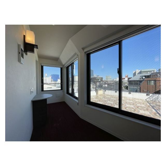 ルクレ神宮前 リビング