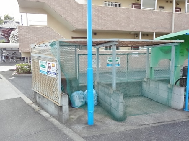 グラスハイツ0306号室 ゴミ置場