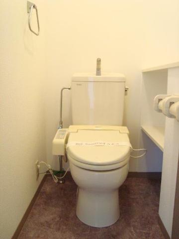 Ｓｕｍｍｅｒ　Ｒｏｕｇｅ シャワー付トイレ