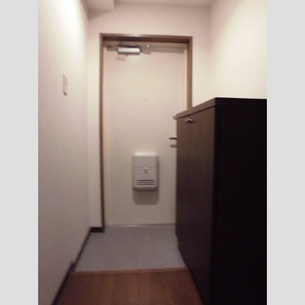 フェアール習志野 玄関