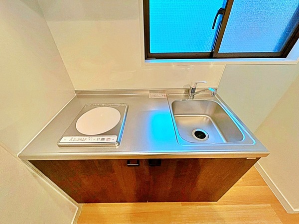 メゾンドヒル黒部 キッチン