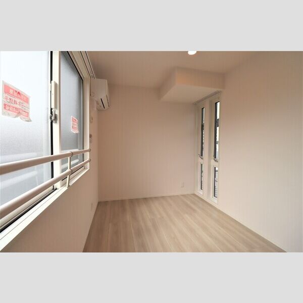 セレスティア高島平Ⅱ301号室 洋室