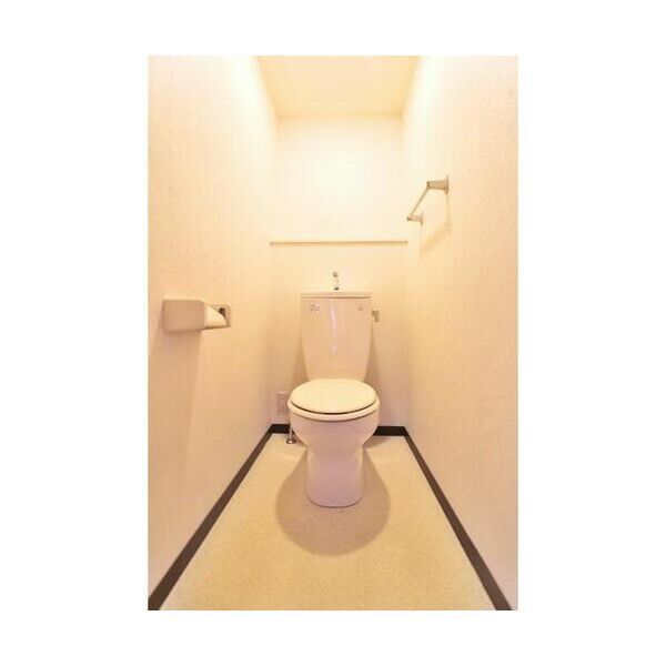 ベルヴェデーレII405号室 トイレ