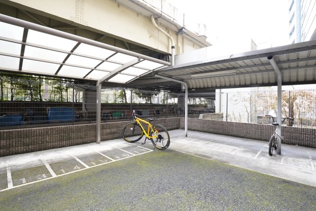 グランド・ガーラ芝公園2階 駐輪場
