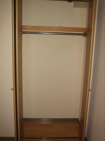 エディフィッシオ菊名0102号室 部屋設備