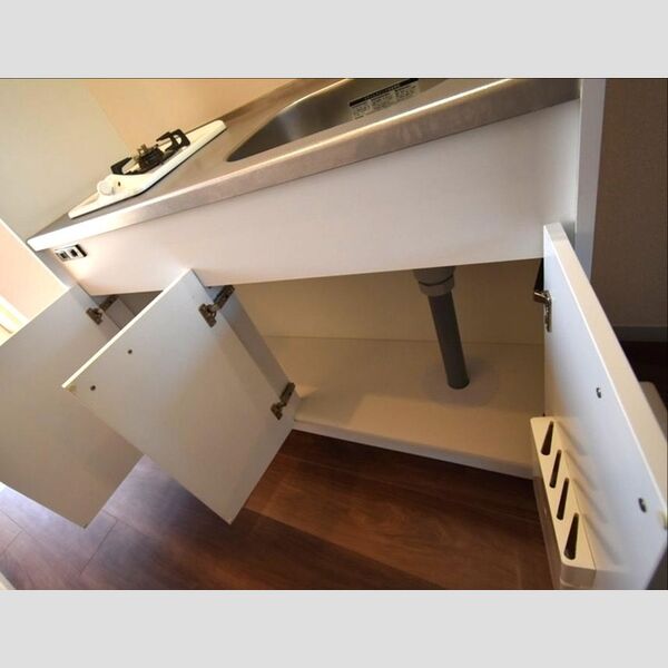 セジュール町田 キッチン収納スペース