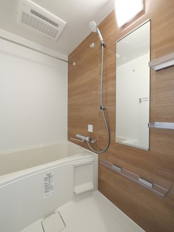 豊島千早レジデンス1階 内観