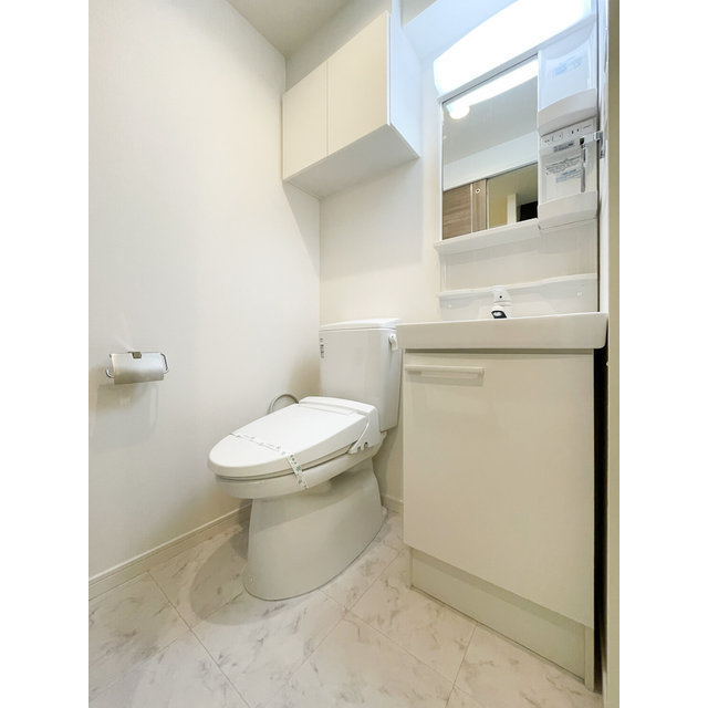 ルクレ西新宿0204号室 室内洗濯機置場