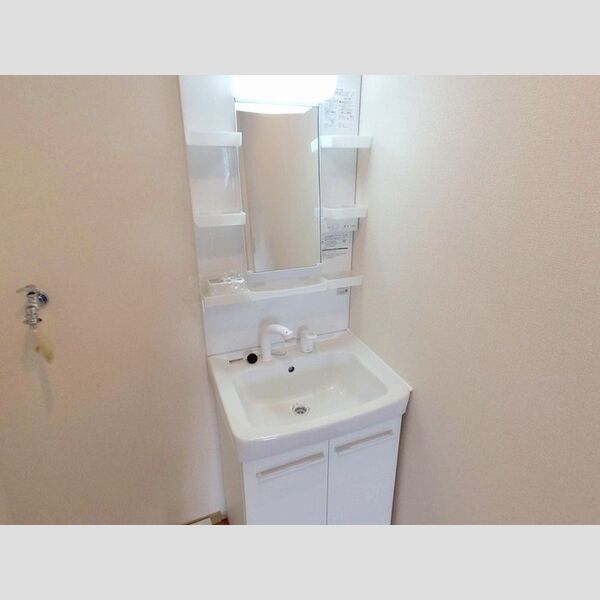 サンライズC号室 洗髪洗面化粧台