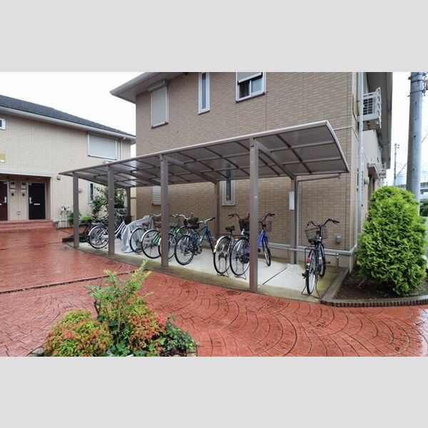 サニーモール　弐番館 駐輪場