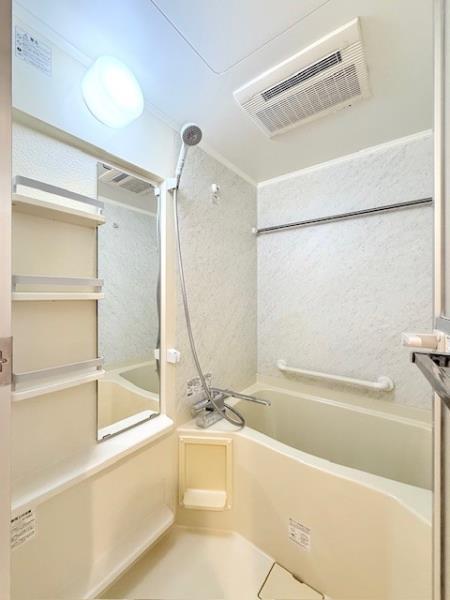 エコロジー白山レジデンス5階 お風呂