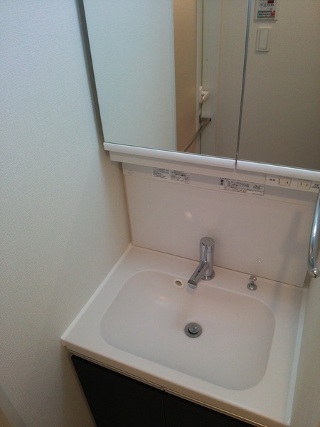 レガリス東京イースト 洗面