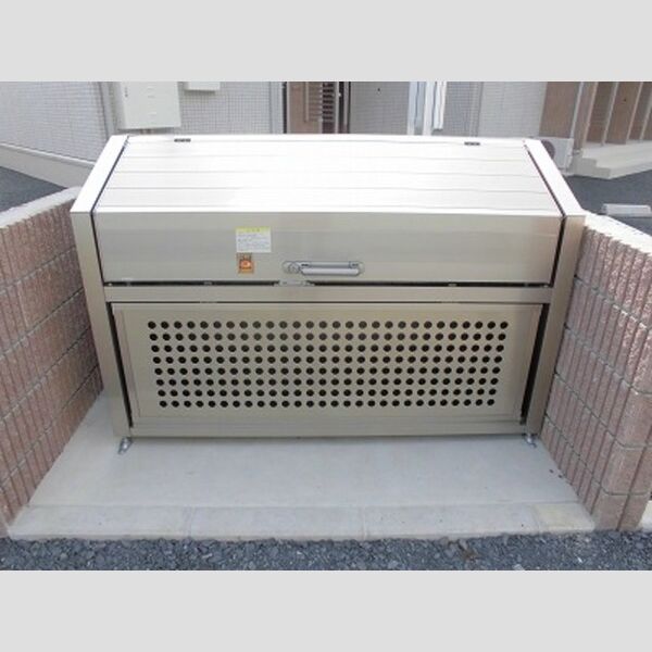 シャルール201号室 周辺