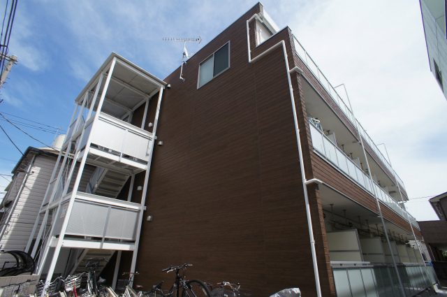 リブリ・GOLD3階 外観