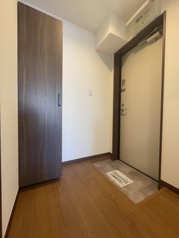 ログライフ東六郷0204号室 玄関