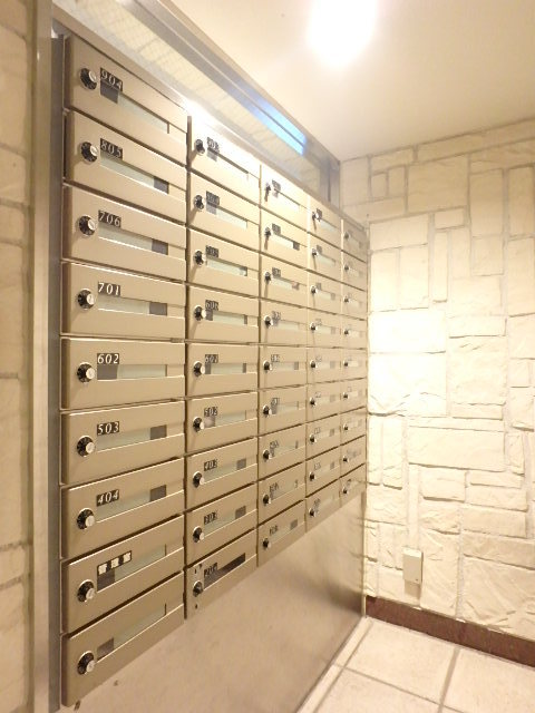 ガーラ本郷三丁目7階 ◆メールボックス◆防犯カメラのある共用部◆