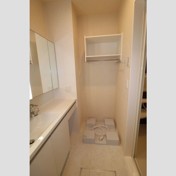 ボナール102号室 室内洗濯機置き場