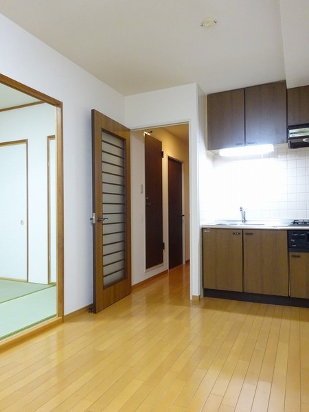 コスモ横浜大通公園 リビング