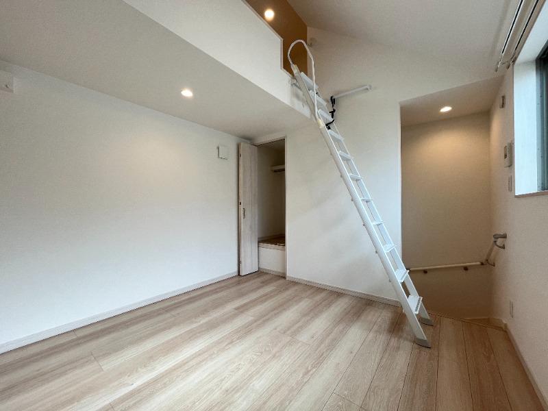 バーミープレイス喜多見Ⅱ リビング