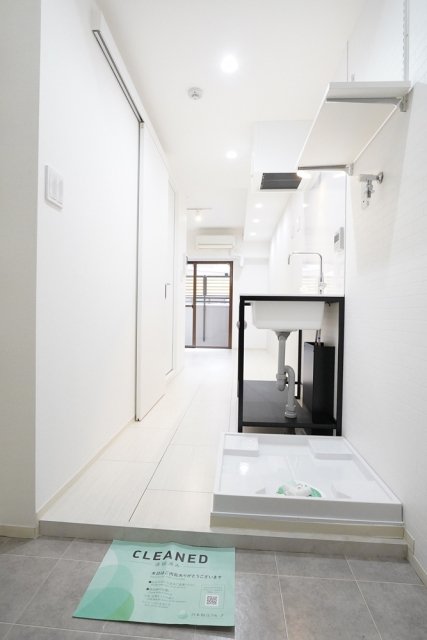 Ｓ・フラット吉祥寺 玄関