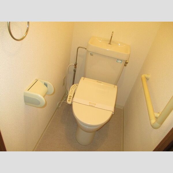 エコガーデン　C棟210号室 トイレ