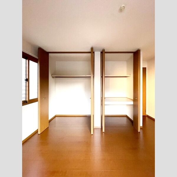 グリーンパレス舞岡 洋室7.2帖　物入