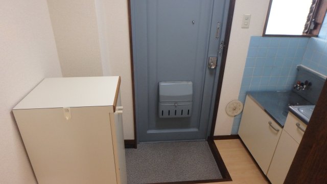 マレオドゥール0502号室 玄関