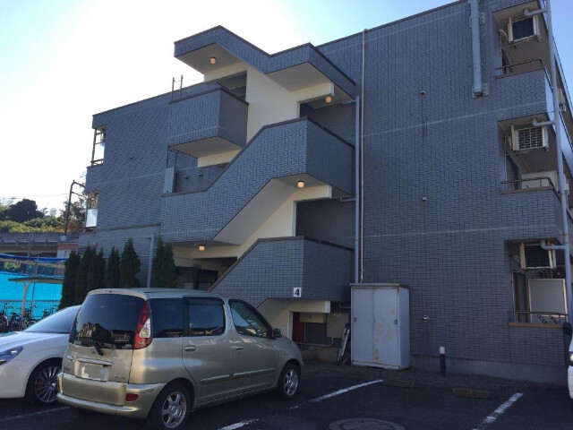 エスケイケイビル1階 駐車場